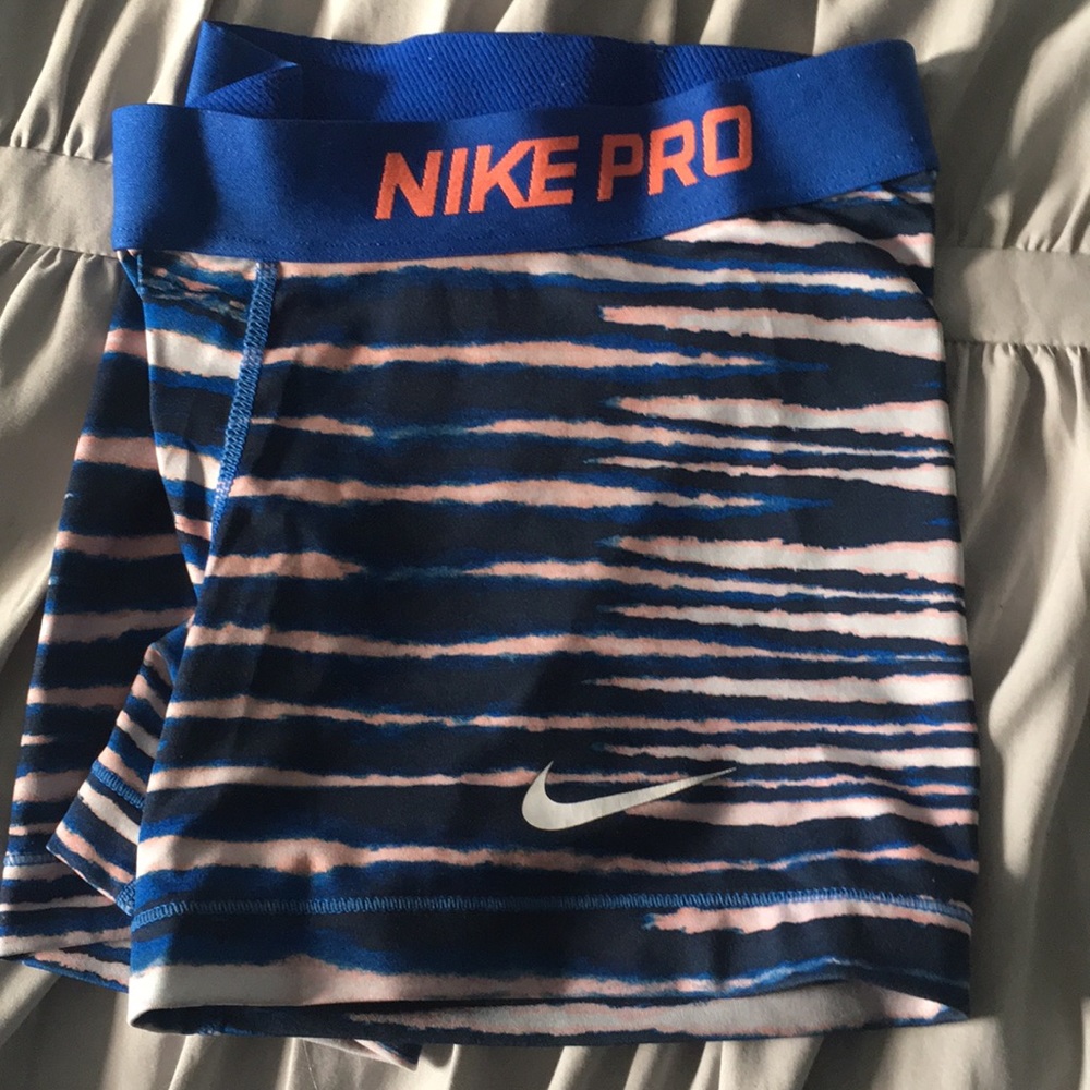 Nike pro spandex